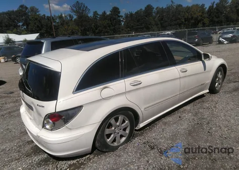 2007 Mercedes-Benz R 350 4Matic из США, поврежденный, VIN 4JGCB65E17A051456